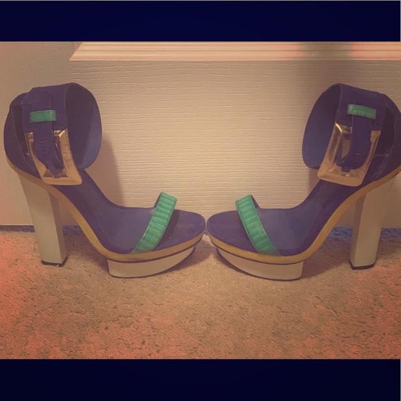 Brian Atwood Platform Heels - Picture 1 of 2